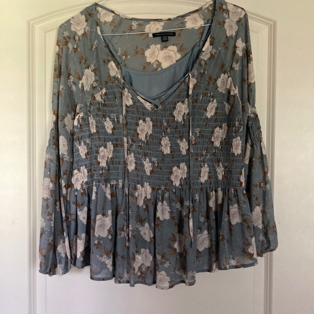 American Eagle, Medium